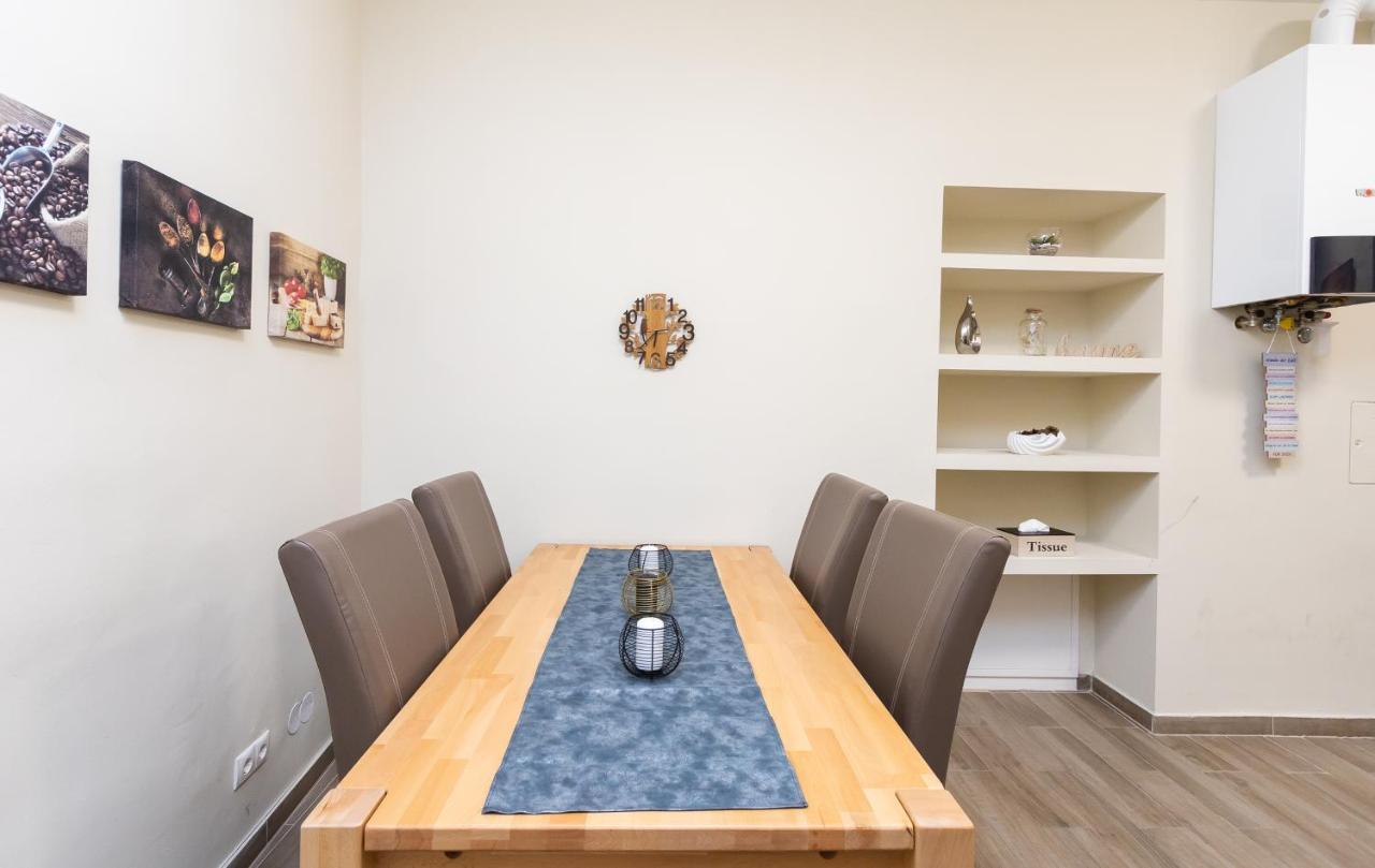 Comfortable Romantic 1 Bedroom Apartment Near Augarten Wien Eksteriør billede